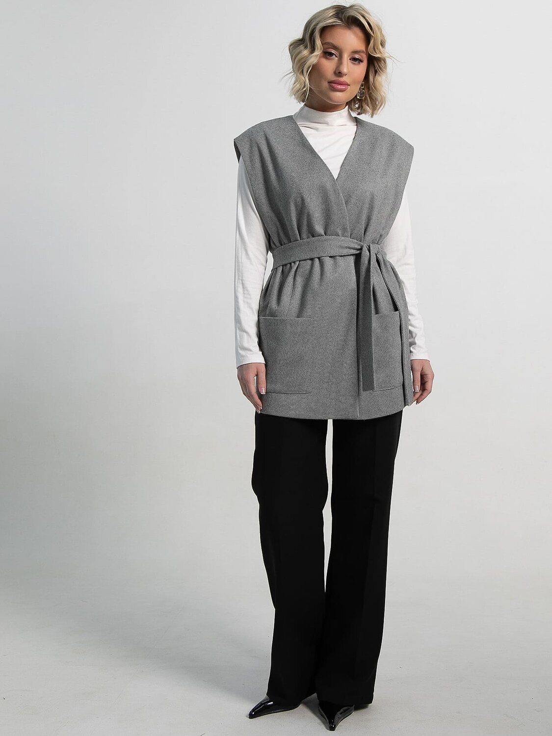 LT Collection Жилет 583554 Б15144-16М серый