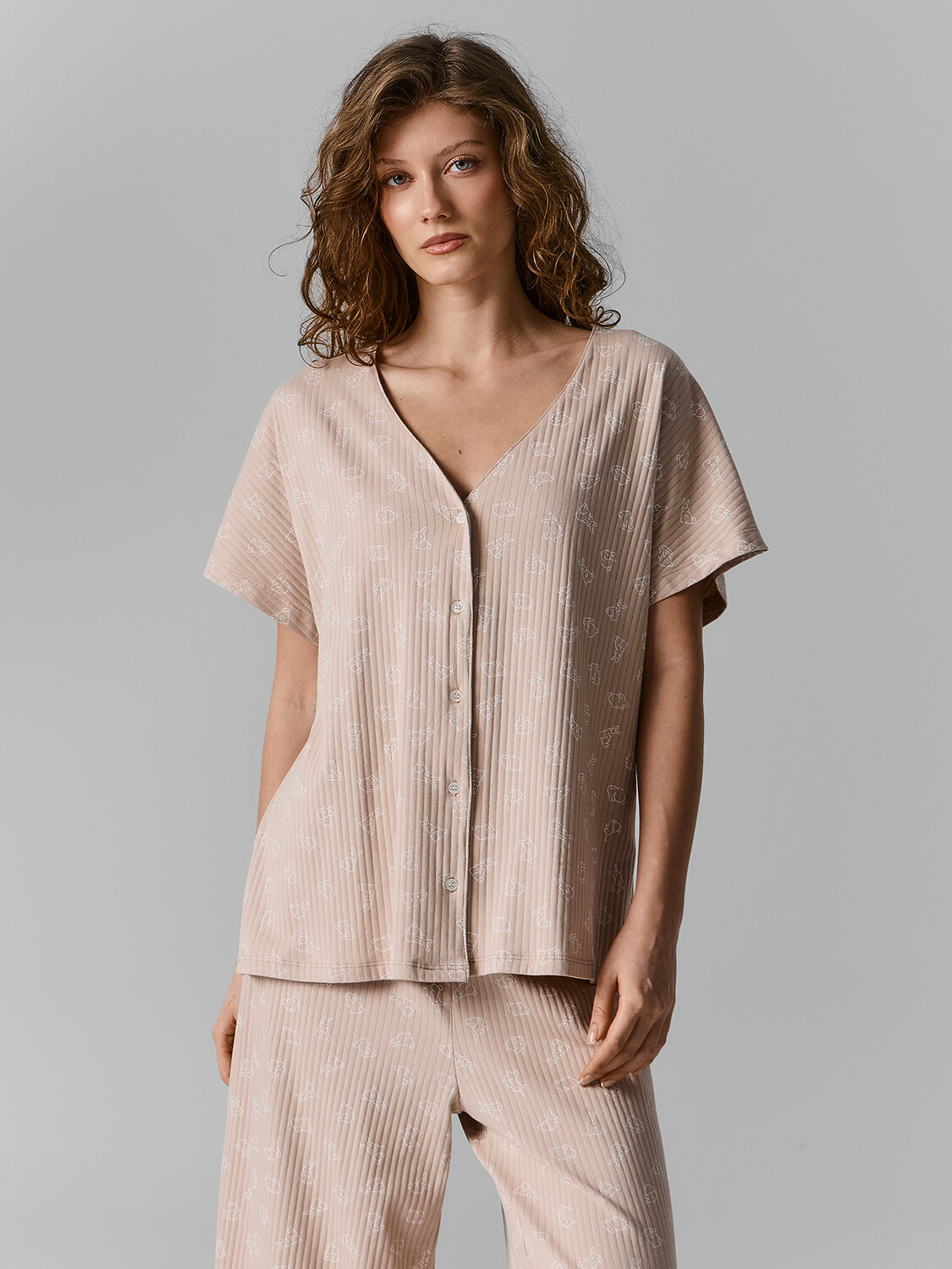 MARK FORMELLE Комплект 583856 592657 зайчики на бежевом