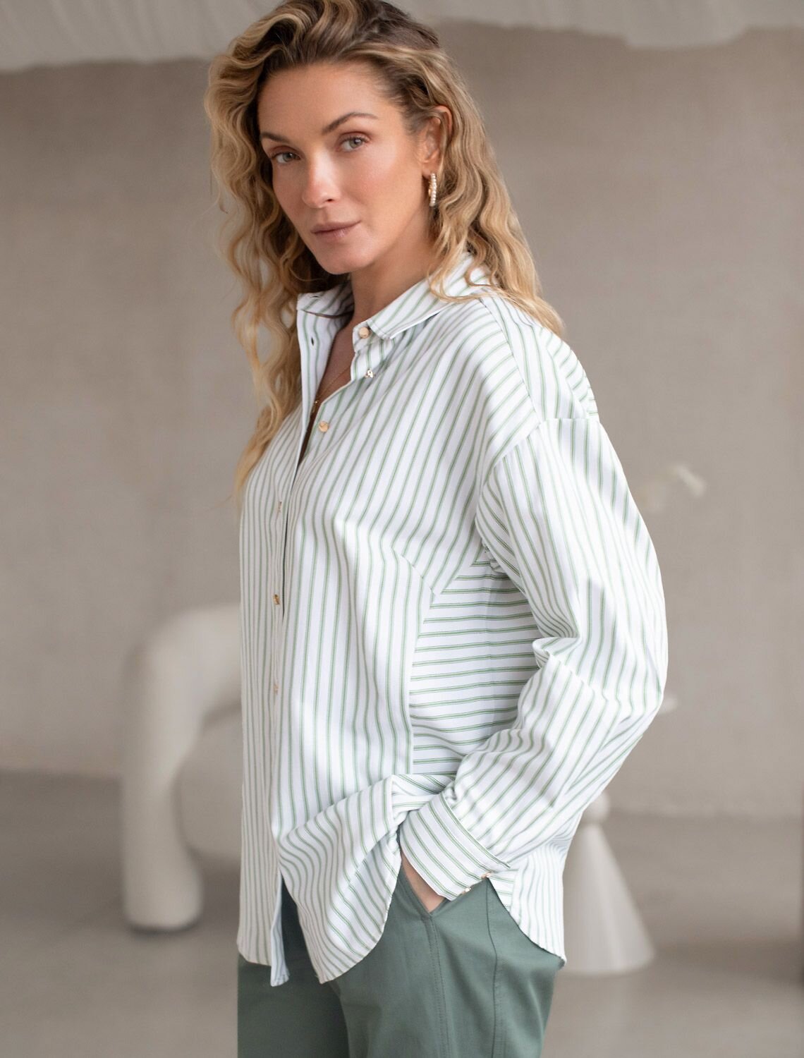 VILATTE Блузка 583964 D29.316 белый-фисташковый