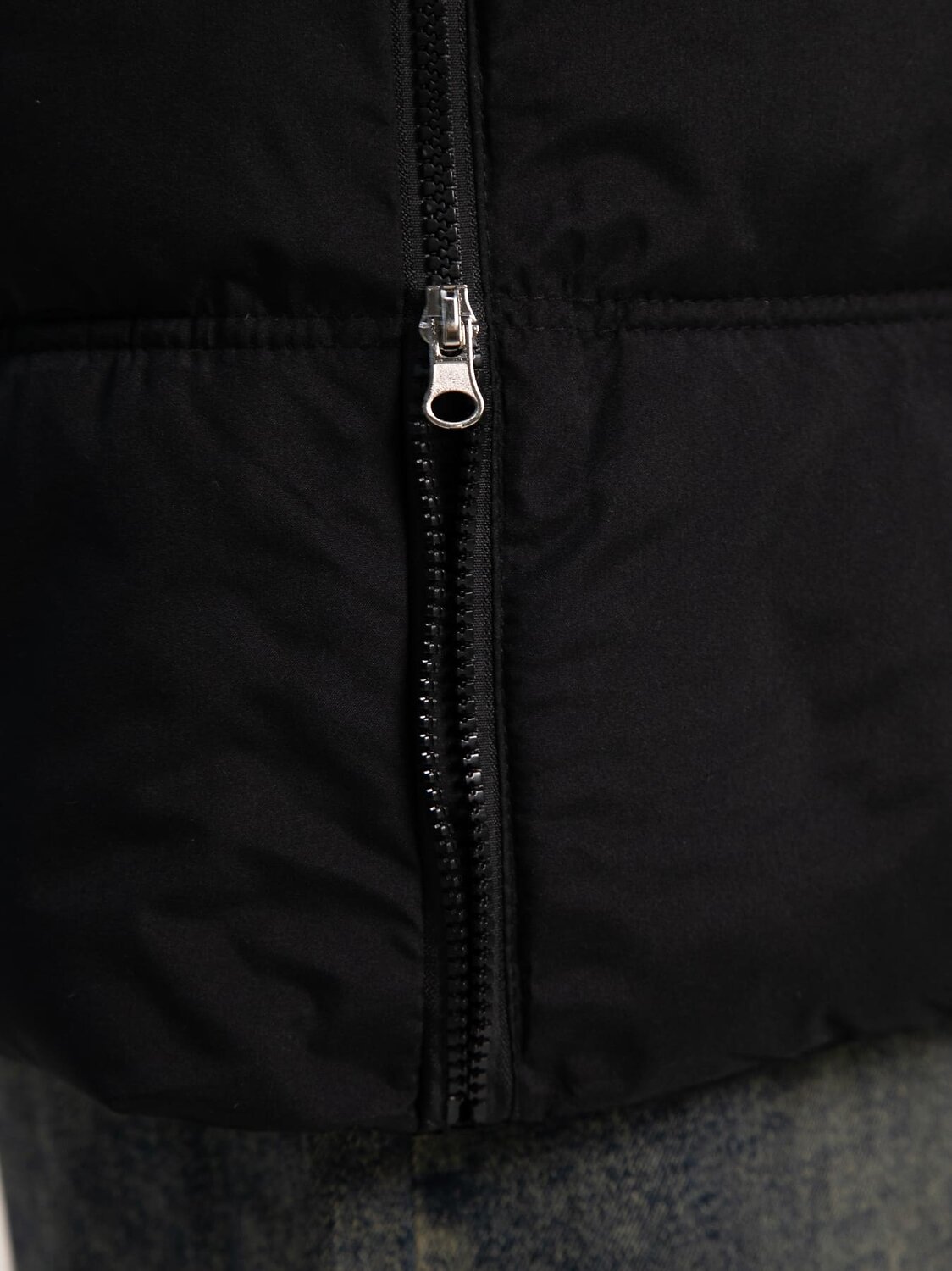 LT Collection Жилет 584009 Б15305-18М черный