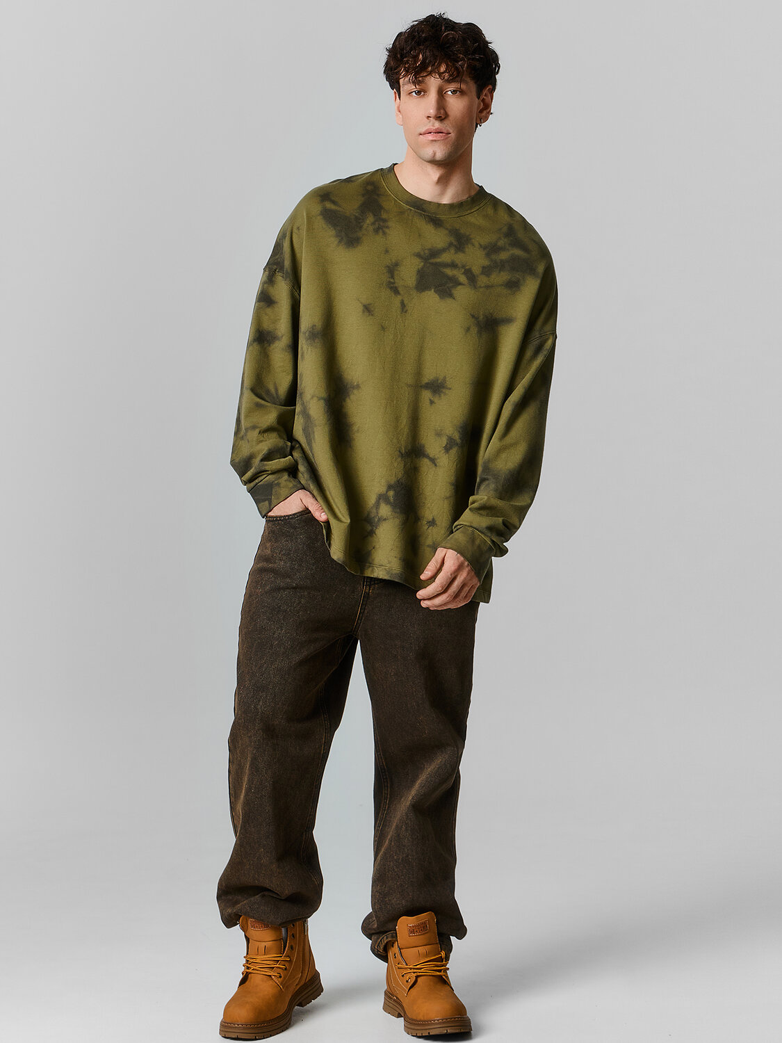 MARK FORMELLE Свитшот 584102 121917-1 зеленая варка