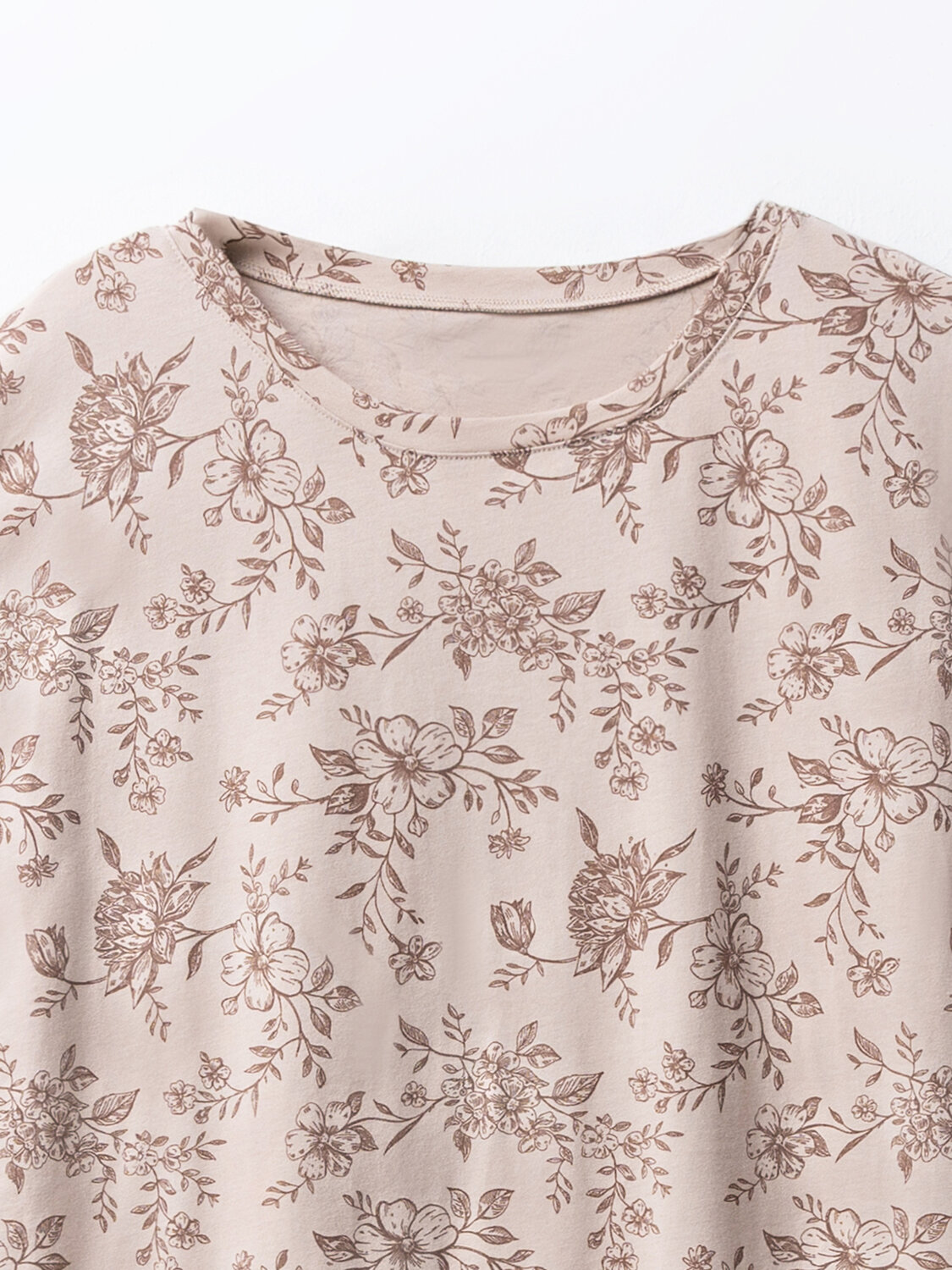 MARK FORMELLE Сорочка 584109 572310 цветы на бежевом