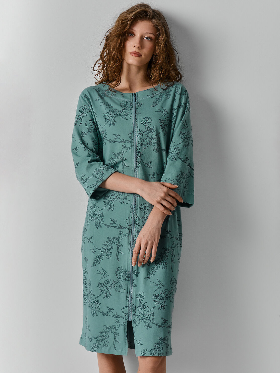 MARK FORMELLE Халат 584284 552266-1 ласточки в саду на шалфее