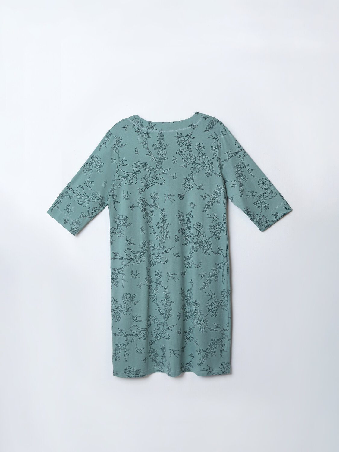 MARK FORMELLE Халат 584284 552266-1 ласточки в саду на шалфее