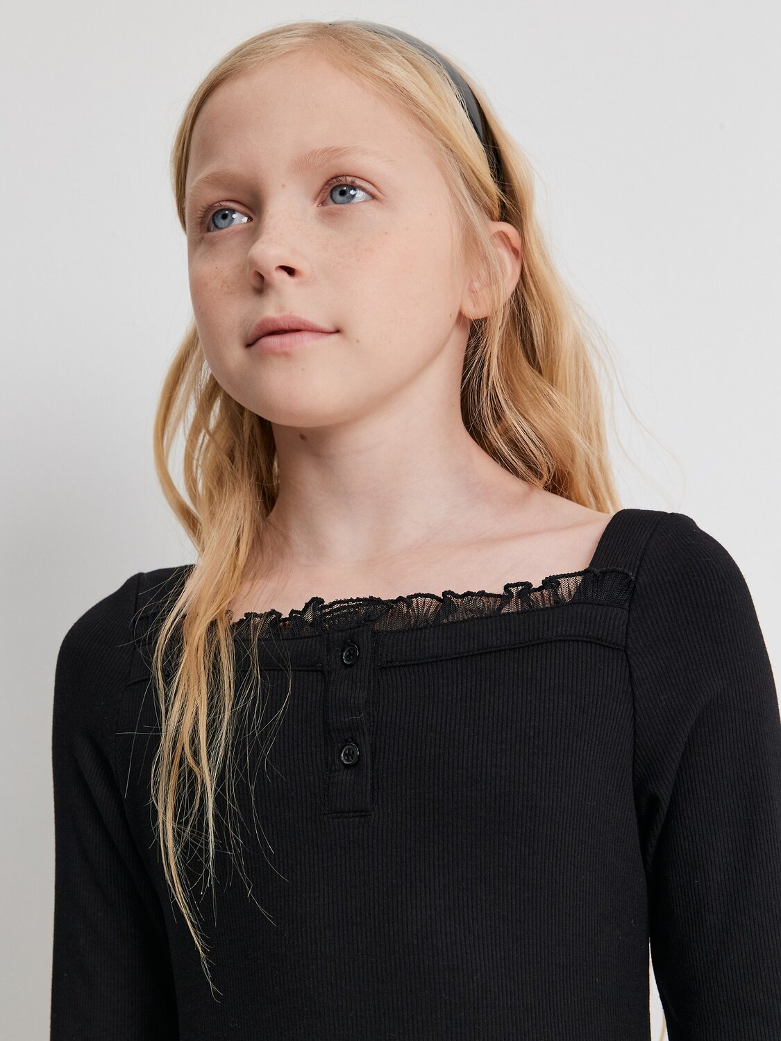 Acoola Платье 584381 20210200778 черный