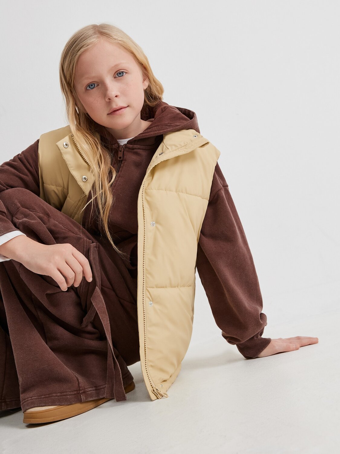 Acoola Жилет 584405 20210400054 бежевый