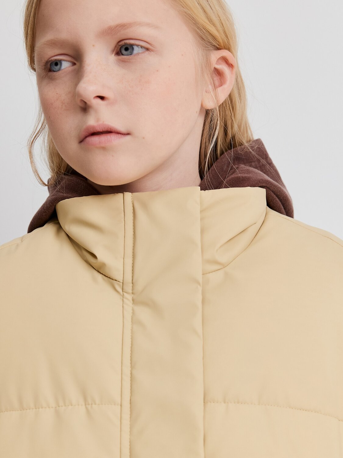 Acoola Жилет 584405 20210400054 бежевый