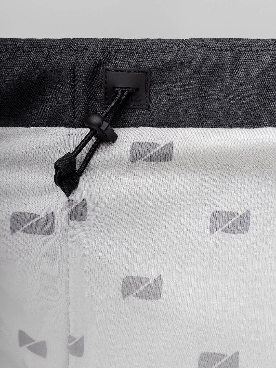 Bodo Жилет 584509 14-89MU черный джинсовый