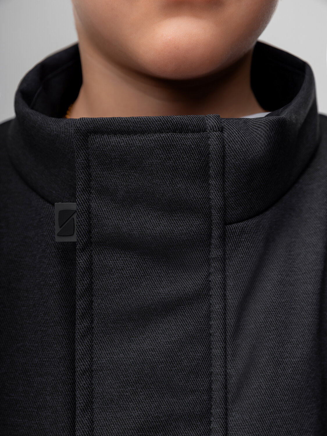 Bodo Жилет 584509 14-89MU черный джинсовый