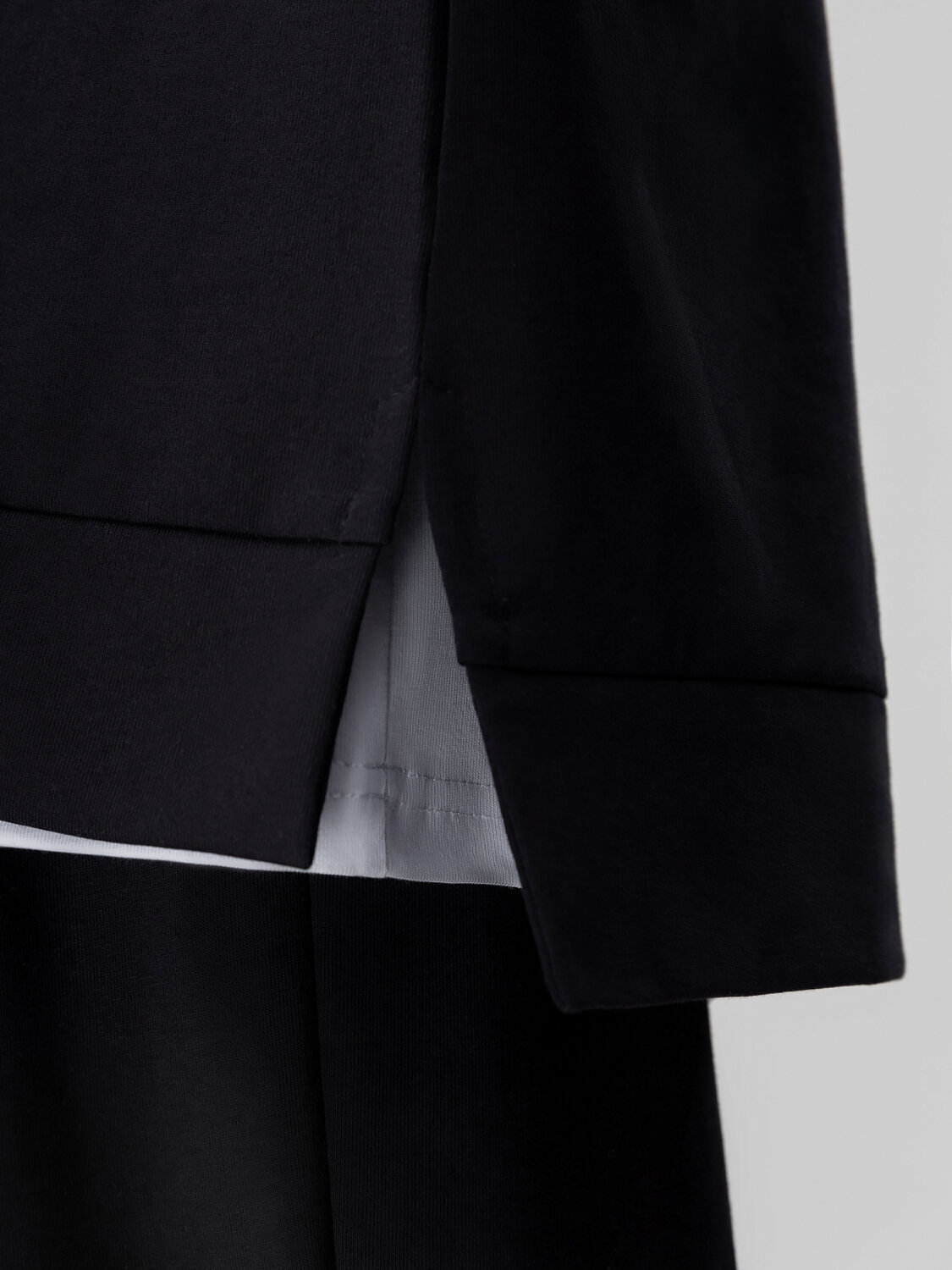 Bodo Костюм 584513 11-668MU черный