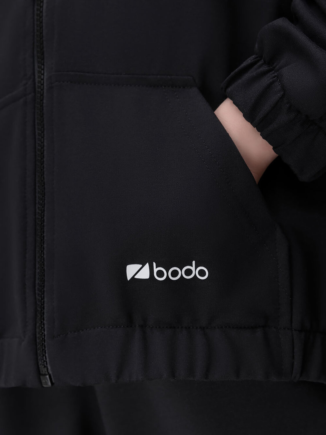 Bodo Костюм 584534 11-669MU черный