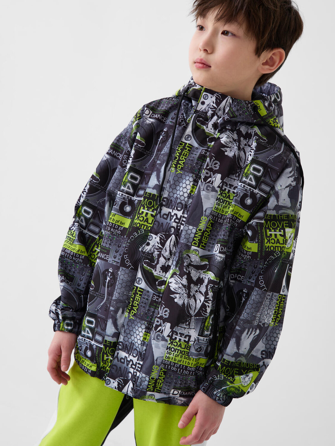 PLAYTODAY Куртка 584622 12611131 белый,светло-зеленый,черный