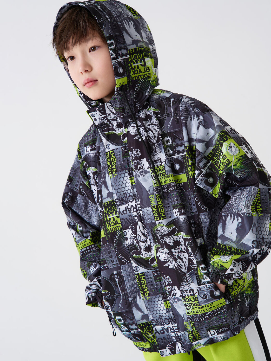 PLAYTODAY Куртка 584622 12611131 белый,светло-зеленый,черный