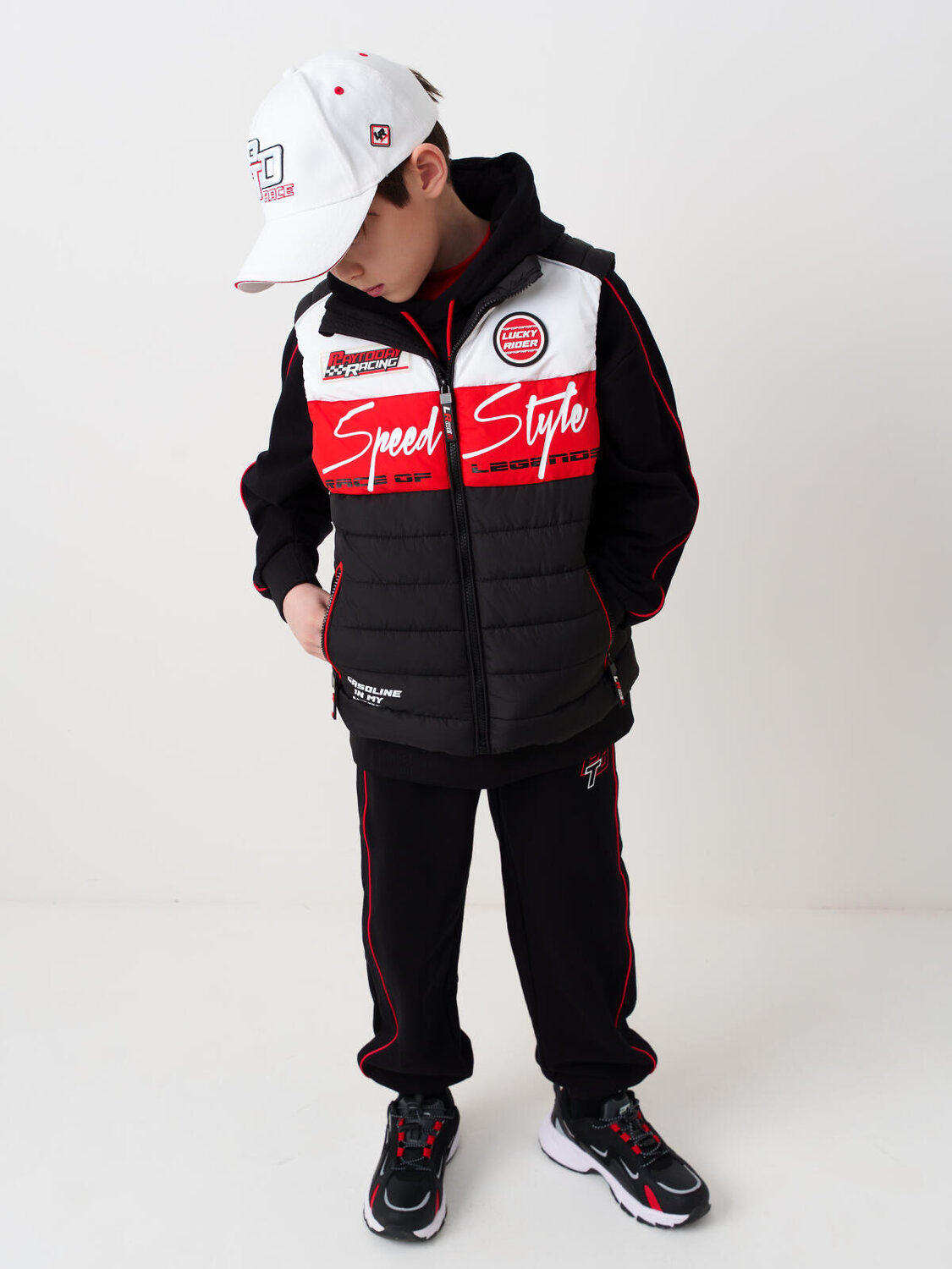 PLAYTODAY Жилет 584933 12611002 белый,черный,красный