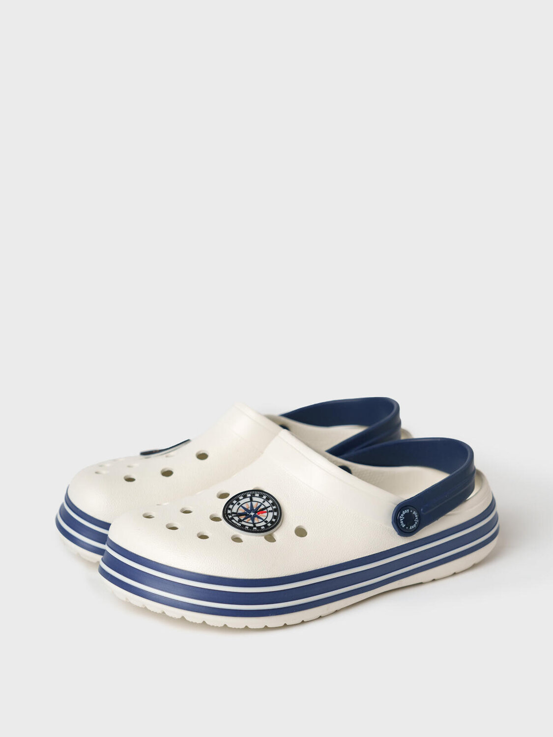 PLAYTODAY Сабо 585060 12611759 молочный,тёмно-синий