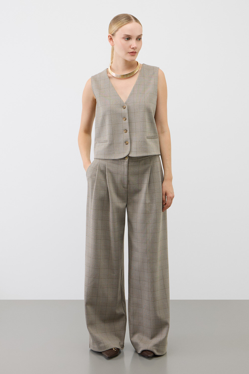 VERY NEAT Брюки 585355 ЕВТ 4160 бежевый