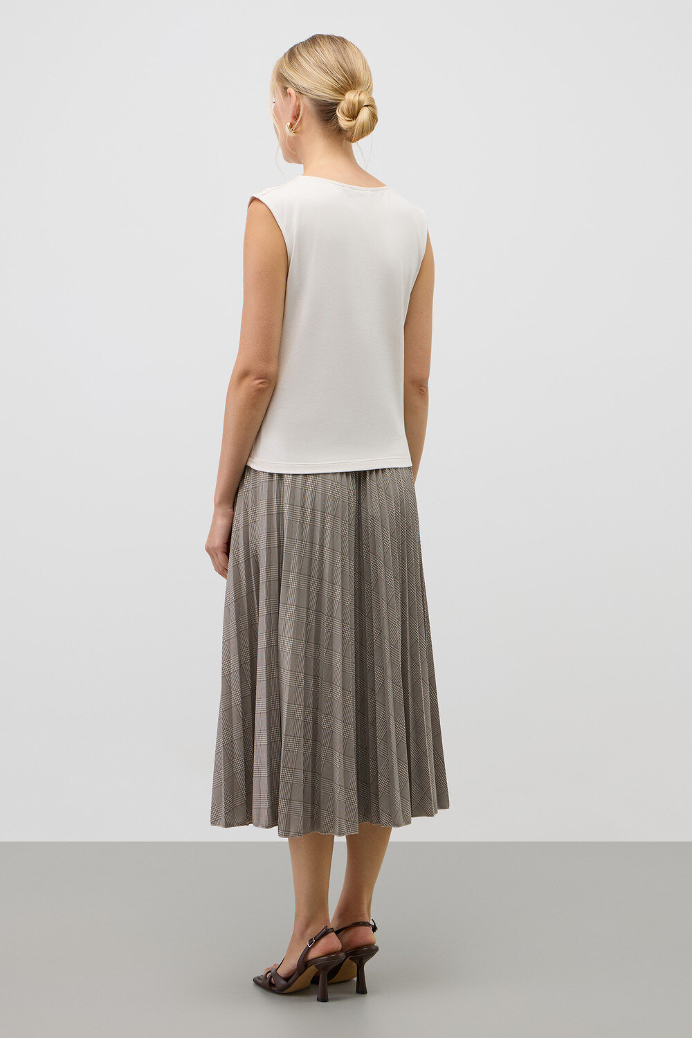 VERY NEAT Юбка 585358 ЕВТ 7039 бежевый