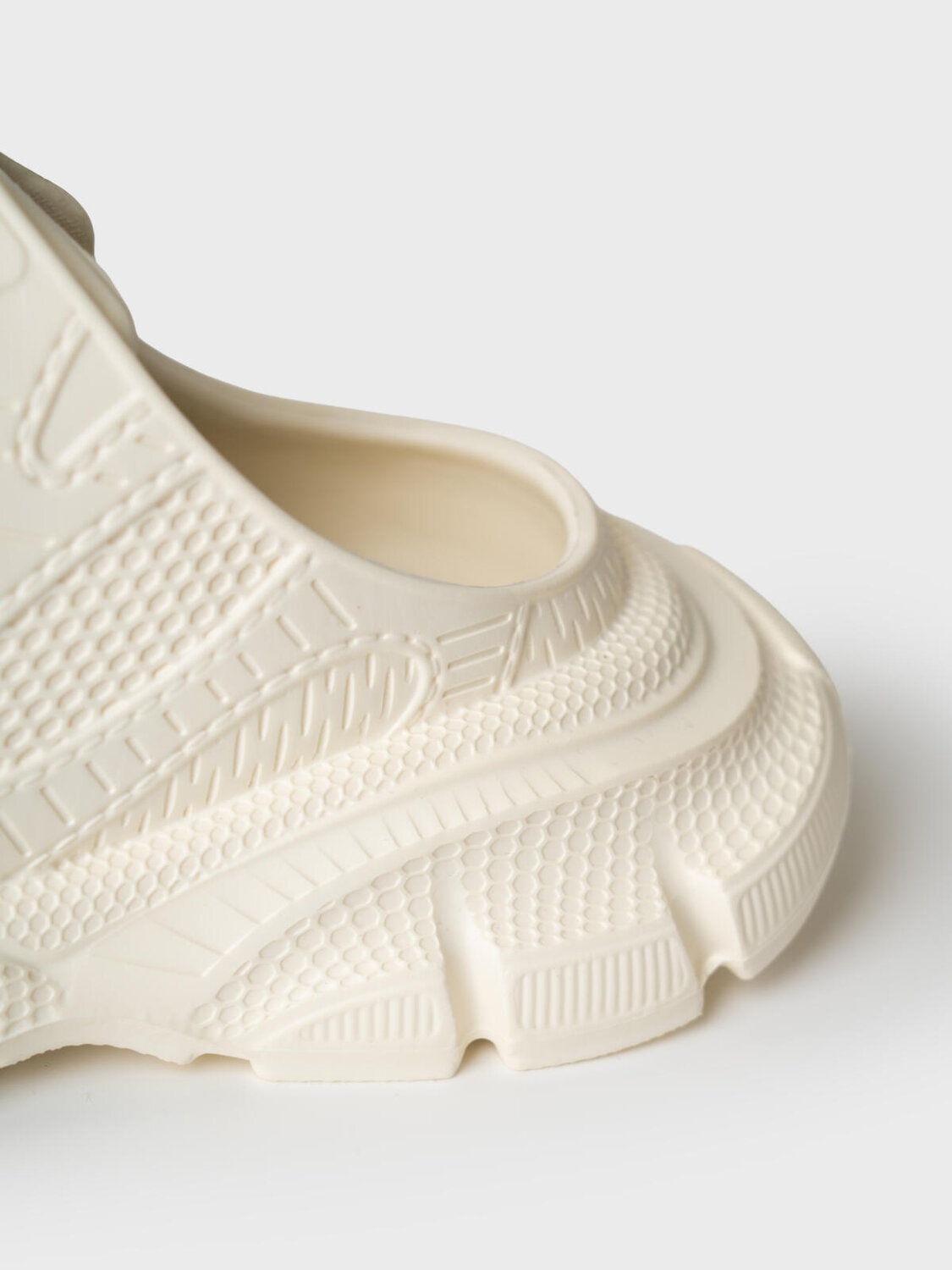 PLAYTODAY Сабо 585390 12621710 молочный