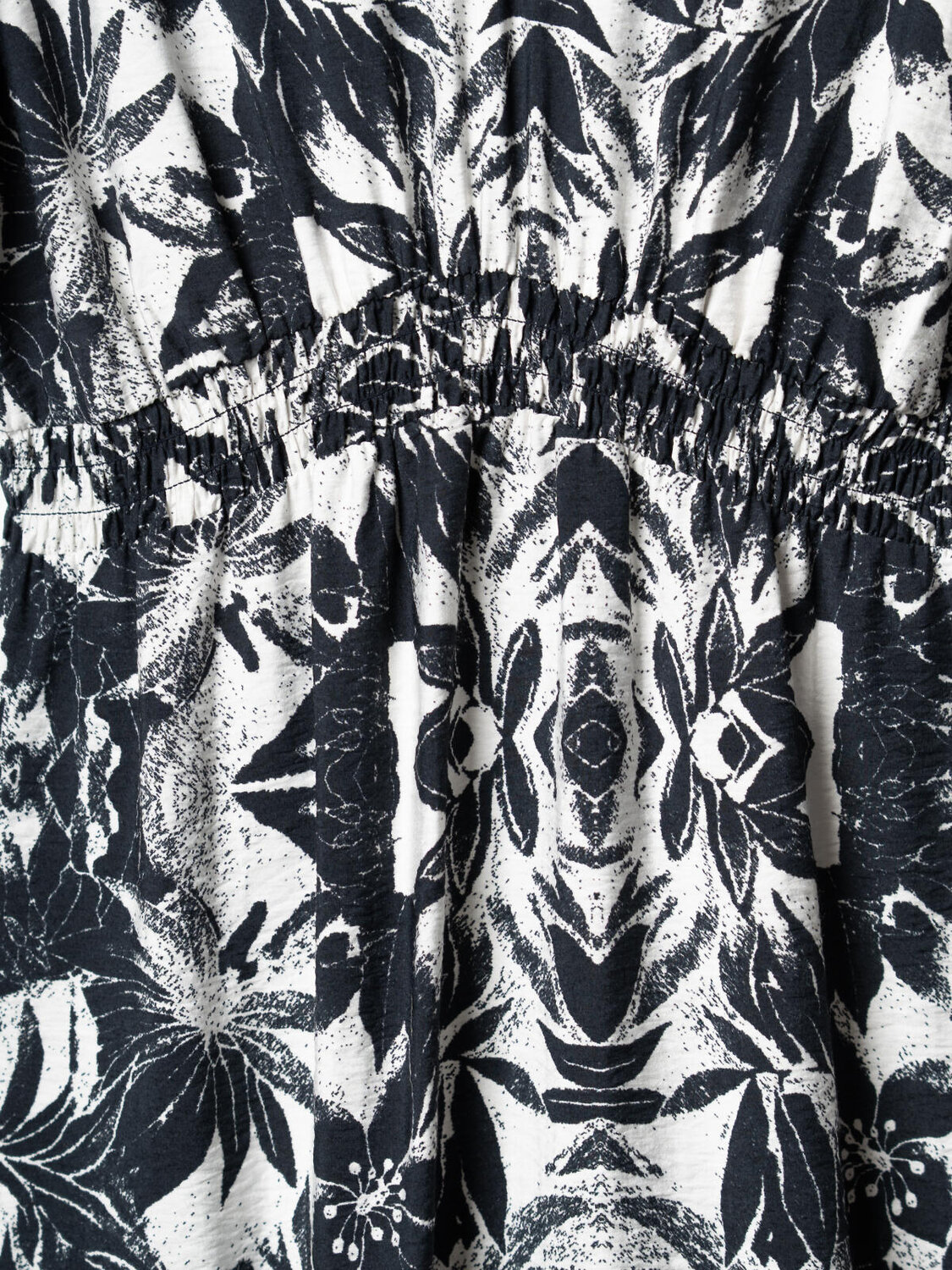 PLAYTODAY Платье 585656 12666233 белый,черный