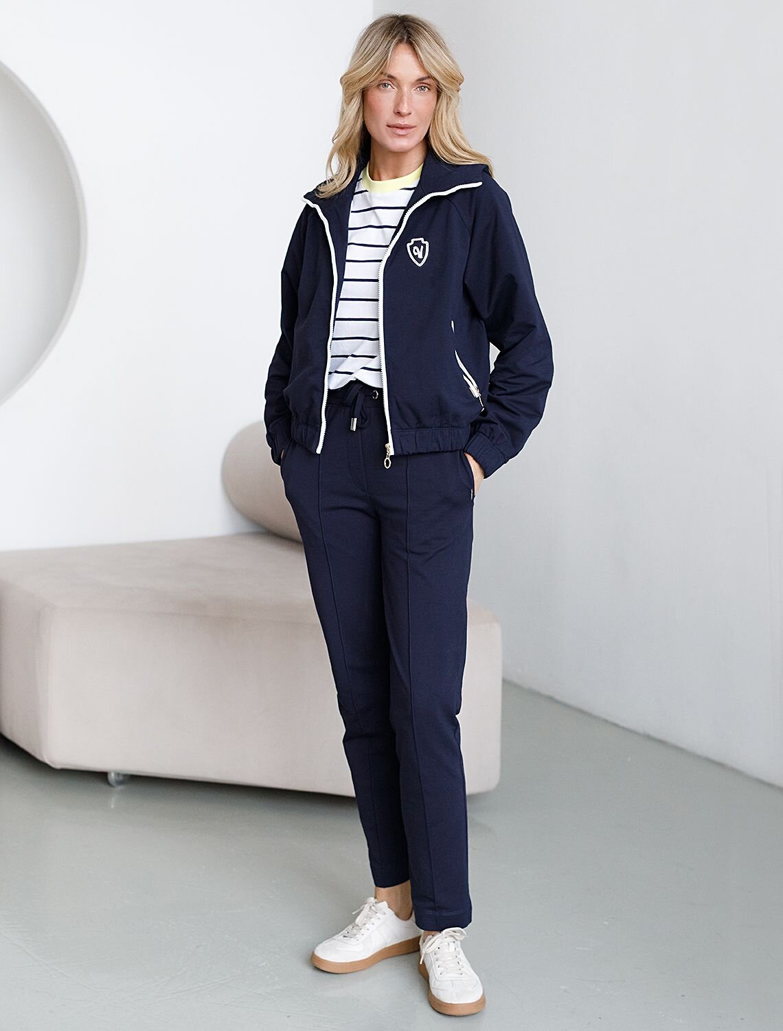 VILATTE Джемпер 585709 D49.165 т.синий