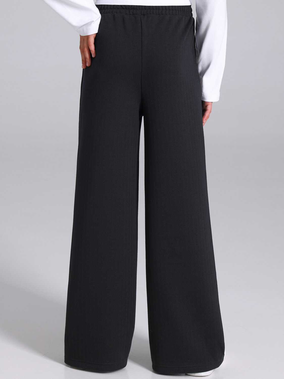 Апрель Брюки 585771 1ДББ4480176 твид елочка черный