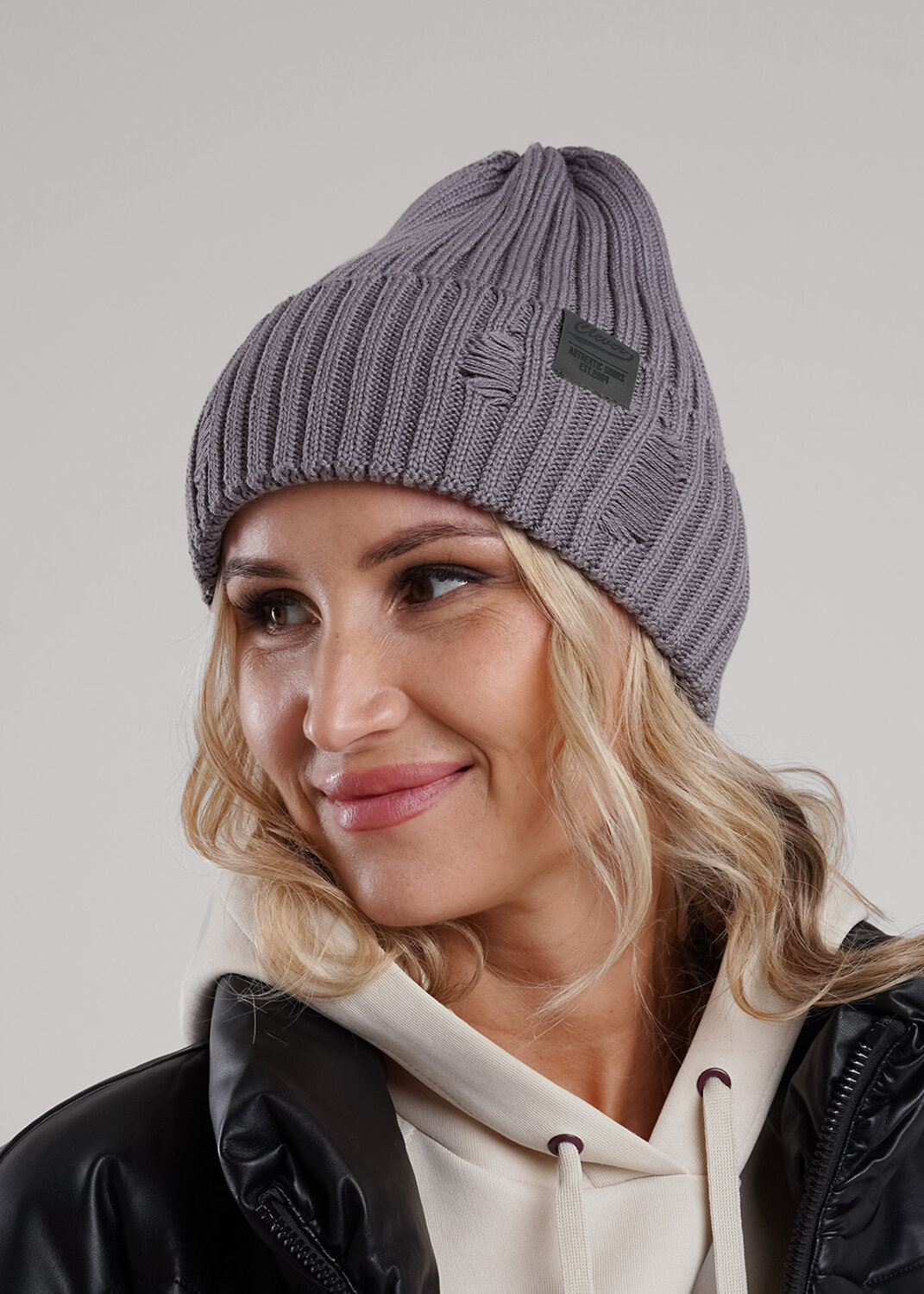 CLEVER Шапка 585851 444209ха св.серый