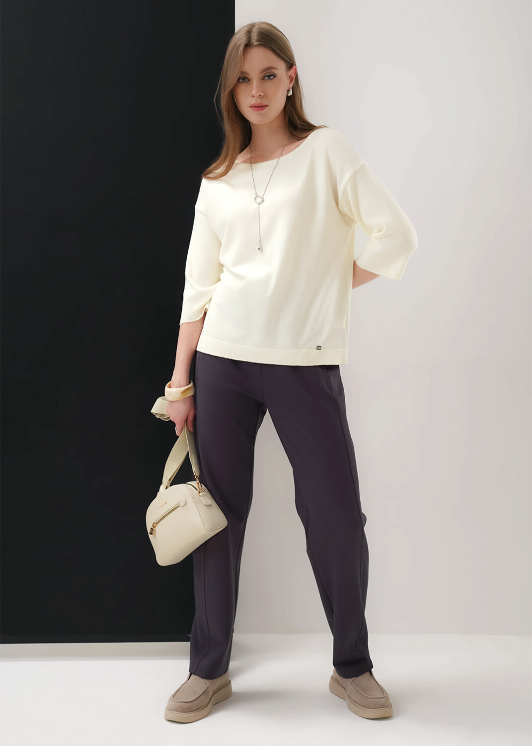 CLEVER Джемпер 585897 264642/198вн молочный