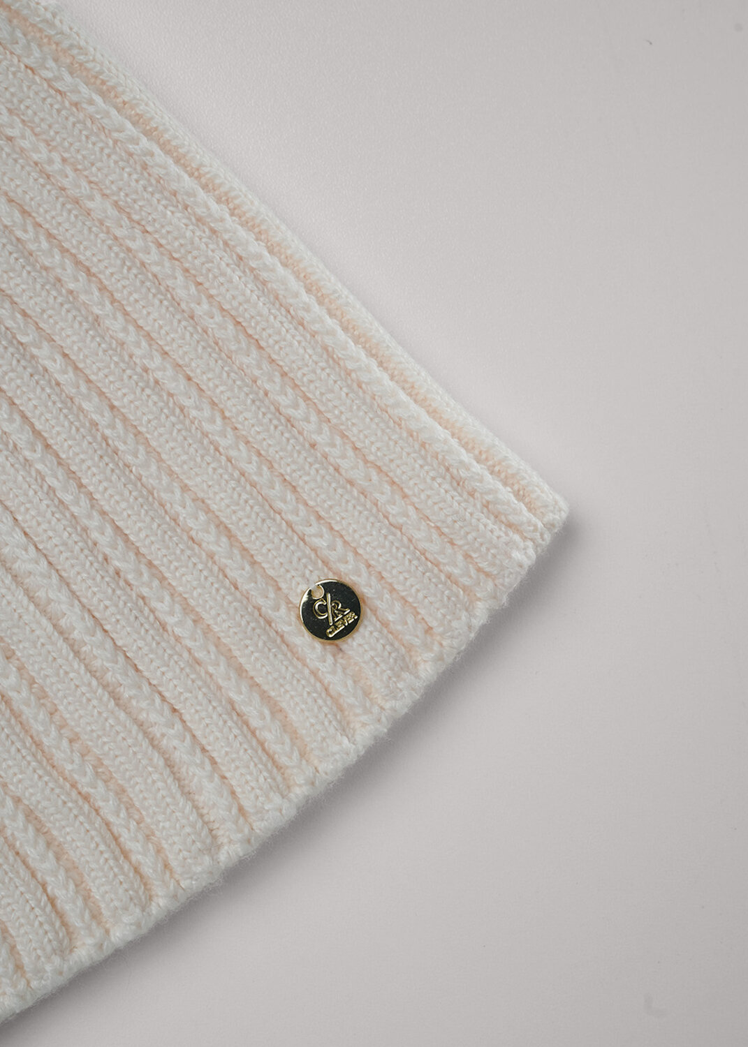 CLEVER Шапка 585920 564657хпэ молочный