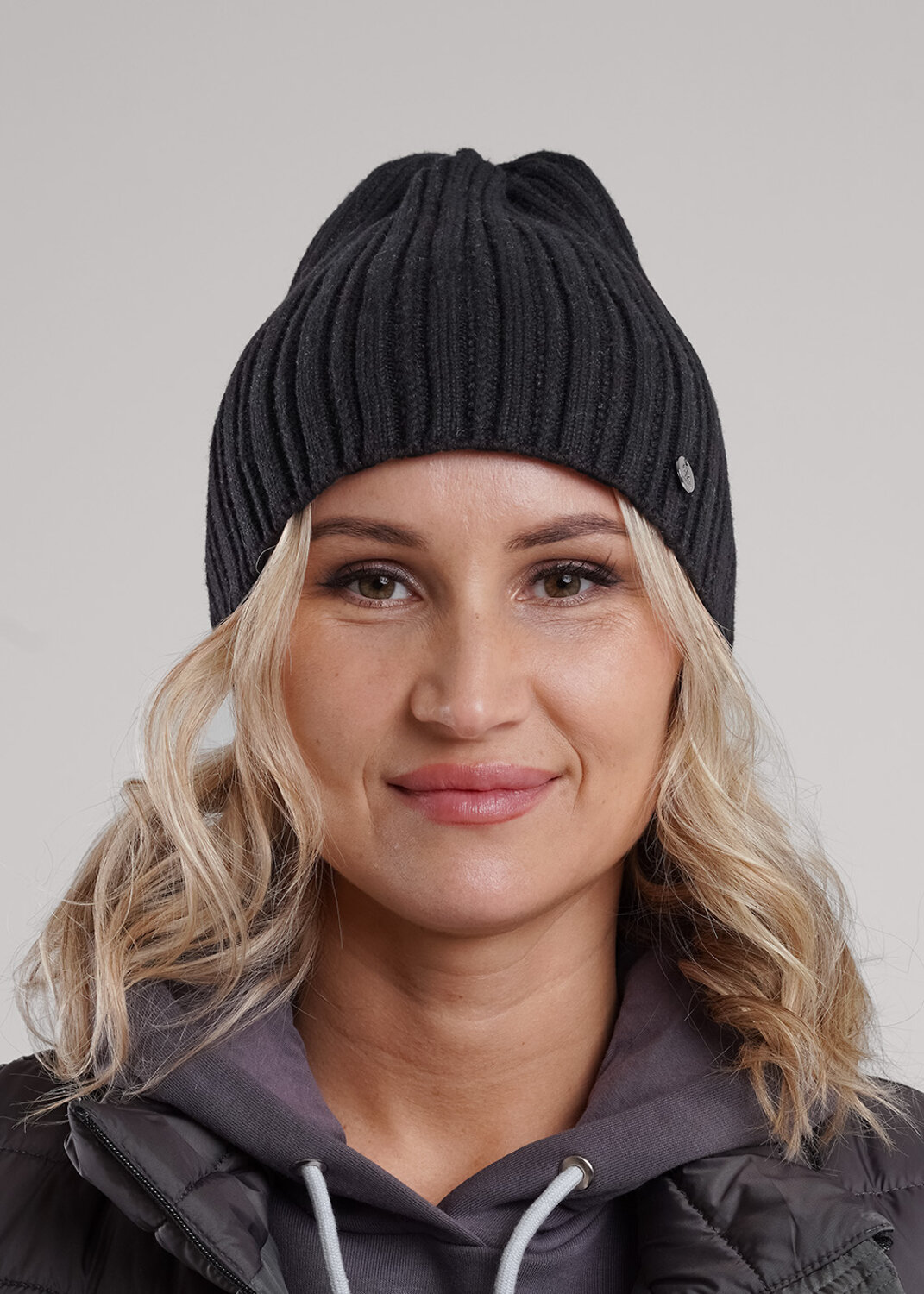 CLEVER Шапка 585921 564657хпэ чёрный