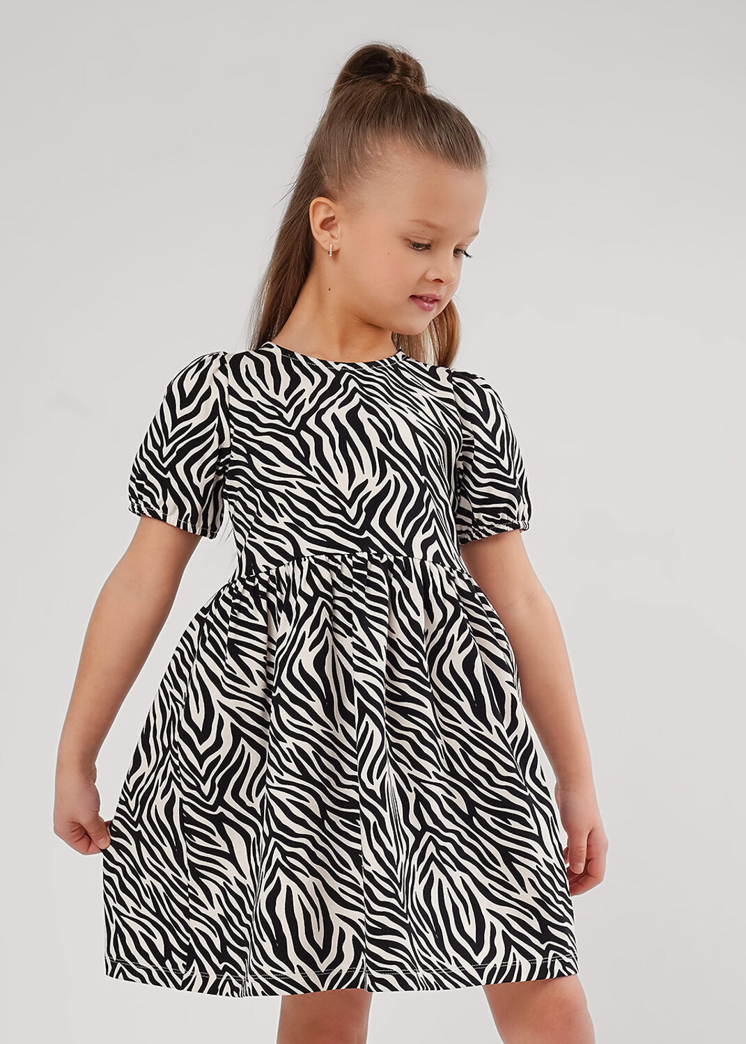 CLEVER Платье 586147 866903гн белый/чёрный