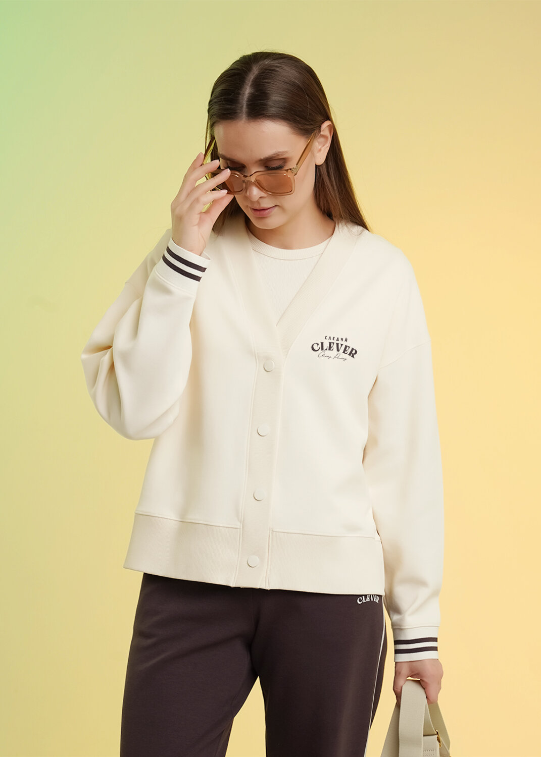 CLEVER Куртка 586183 LJ26-100 молочный