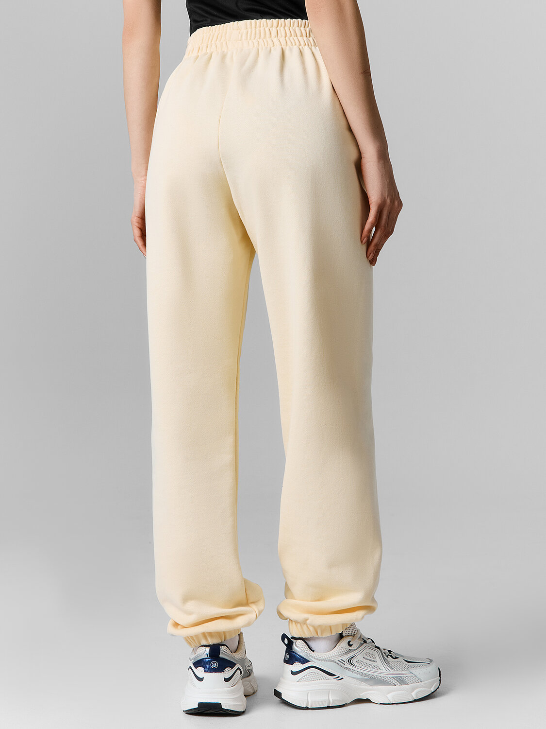 MARK FORMELLE Брюки 586638 182541 ваниль