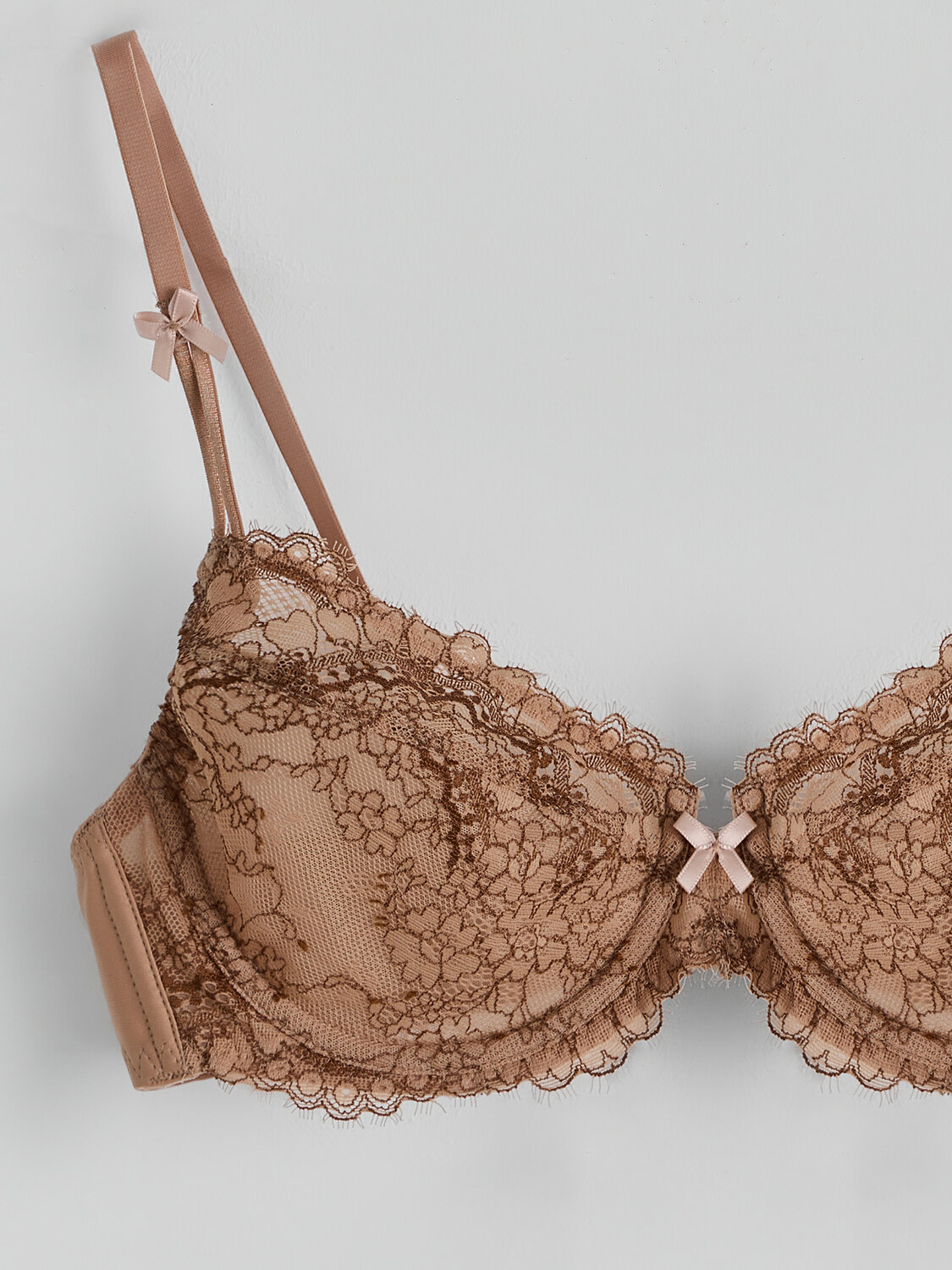 MARK FORMELLE Бюстгальтер 586653 512559 цветы на телесном