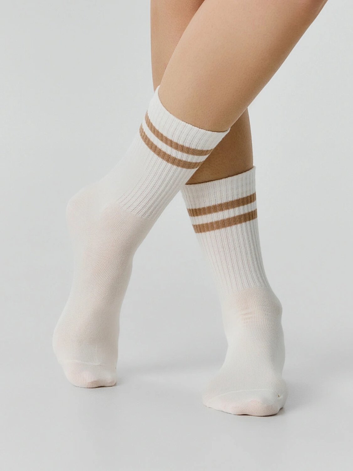 MARK FORMELLE Женские носки 586739 217A-574 молочный /капучино /сухая роза/