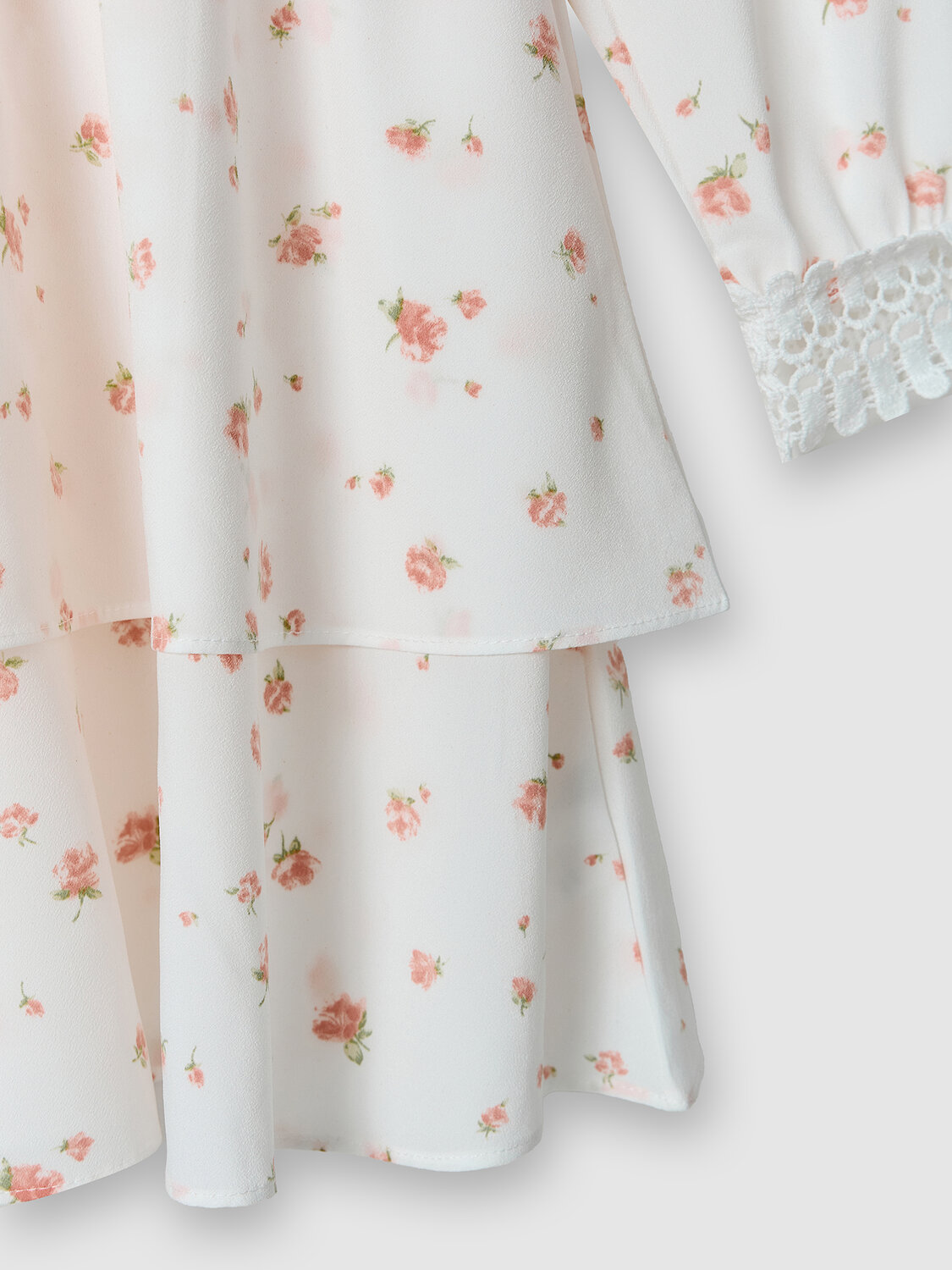 MARK FORMELLE Платье 586760 154037 розочки на белом