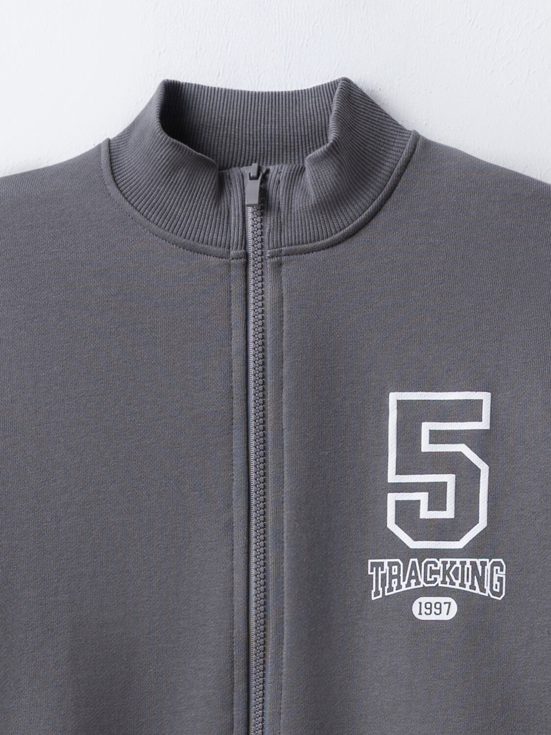 MARK FORMELLE Толстовка 586781 127932 т.серый +печать