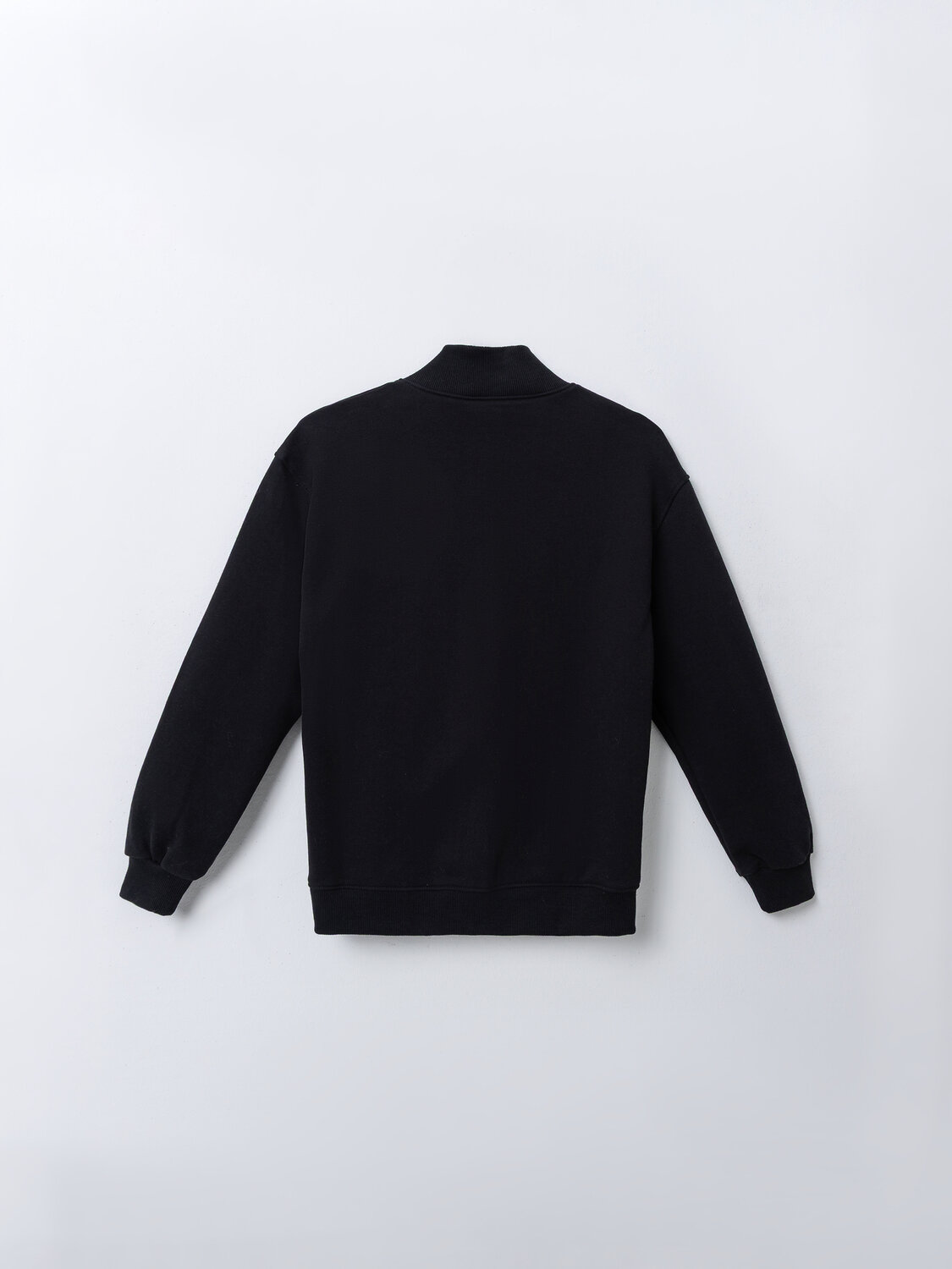 MARK FORMELLE Толстовка 586783 123448 черный +печать