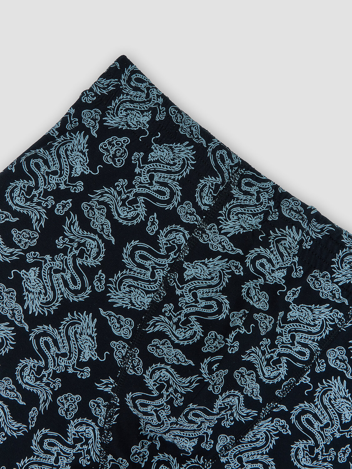 MARK FORMELLE Трусы 586849 411143 драконы на чёрном