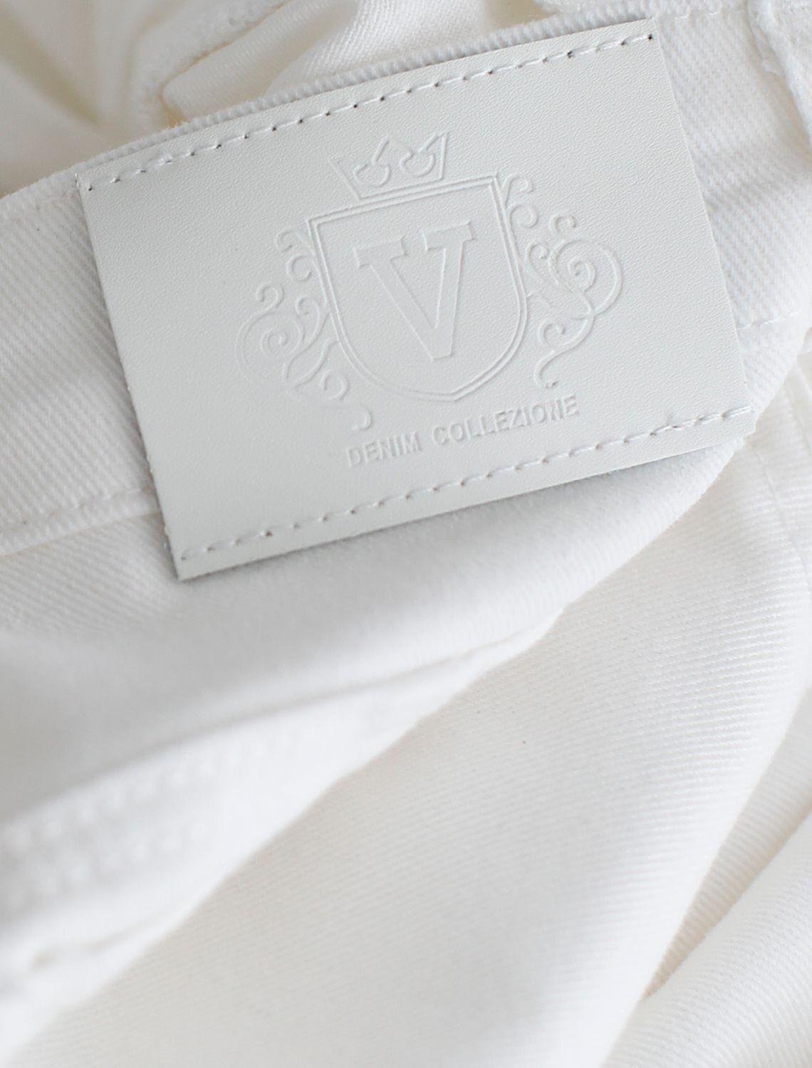 VILATTE Джинсы 586908 D54.322 белый