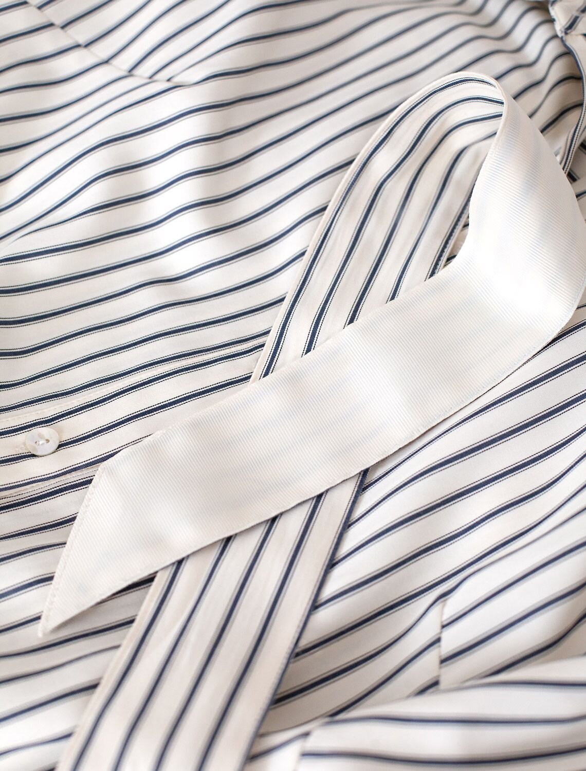 VILATTE Платье 587372 D22.264 молочный-синий