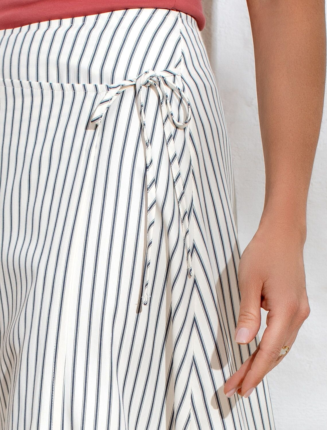 VILATTE Юбка 587376 D26.207 молочный-синий