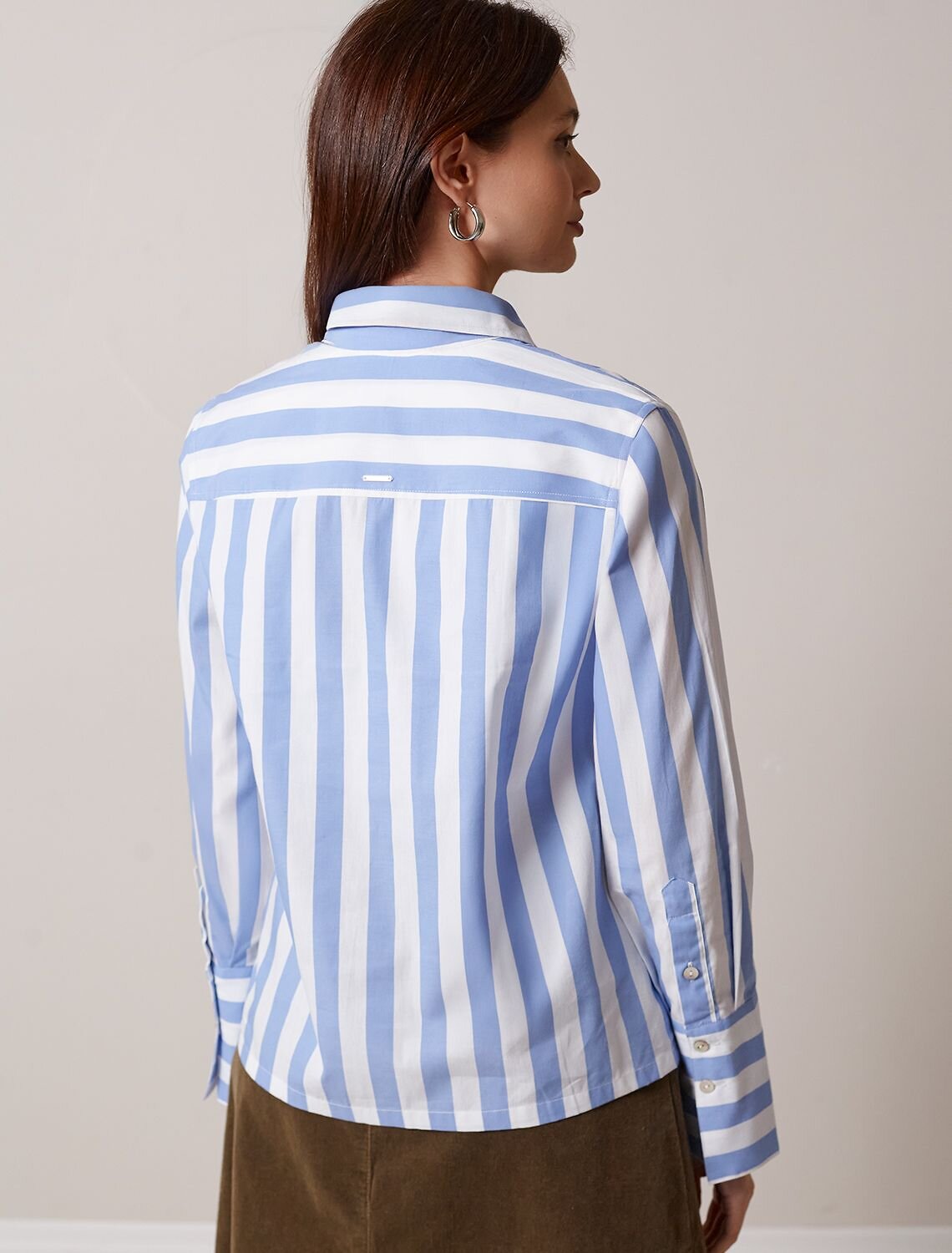 VILATTE Блузка 587382 D29.300 белый-голубой