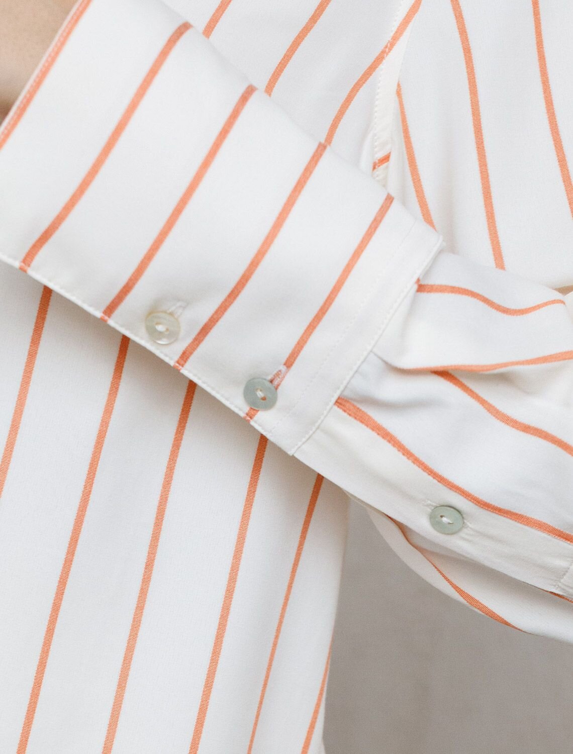 VILATTE Блузка 587385 D29.300 молочно-коралловый