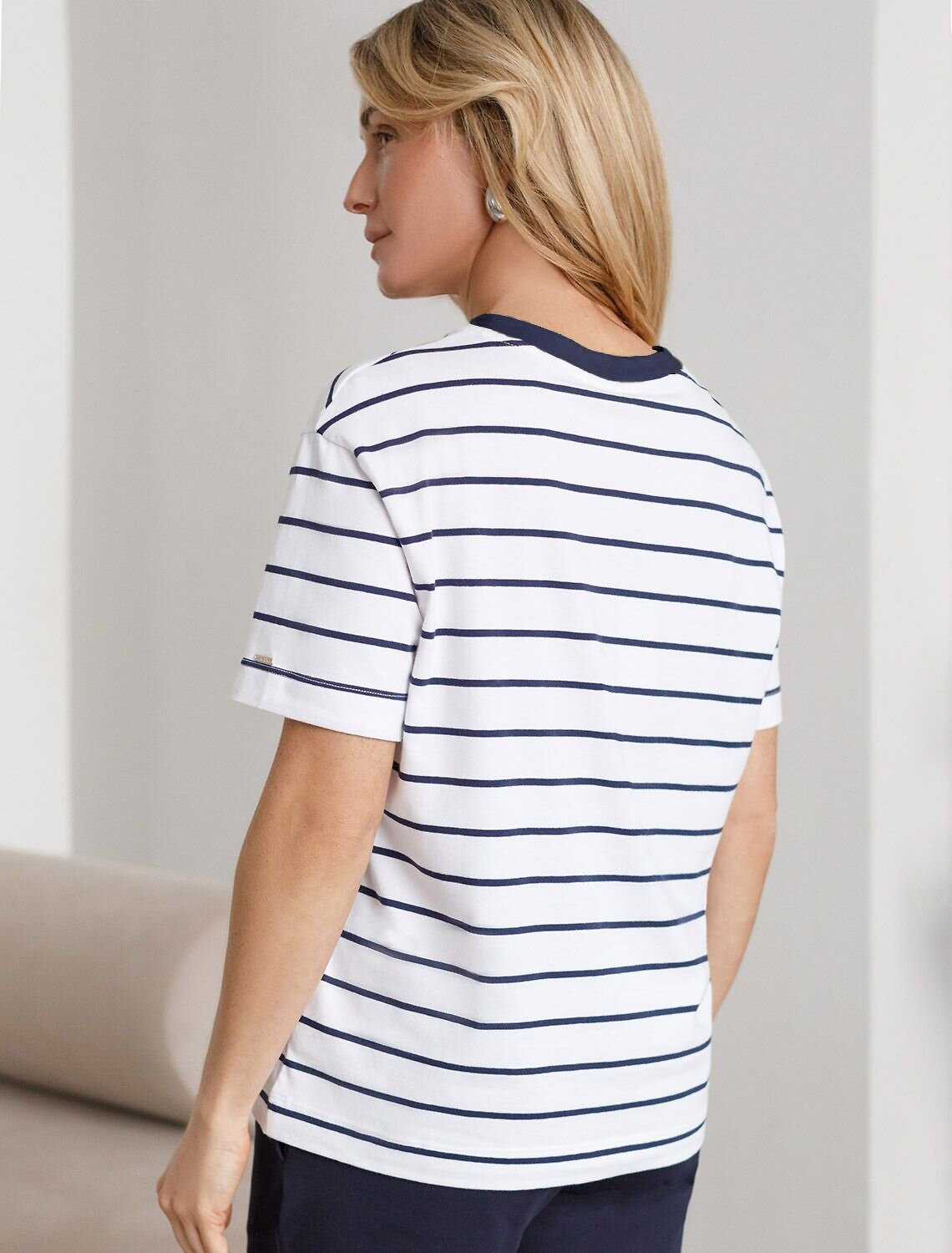 VILATTE Футболка 587402 D49.144 белый-т.синий