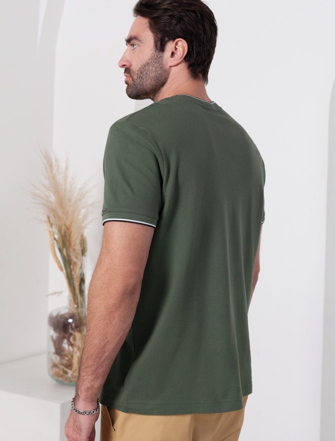 VILATTE Футболка 587417 U49.056 т.оливковый