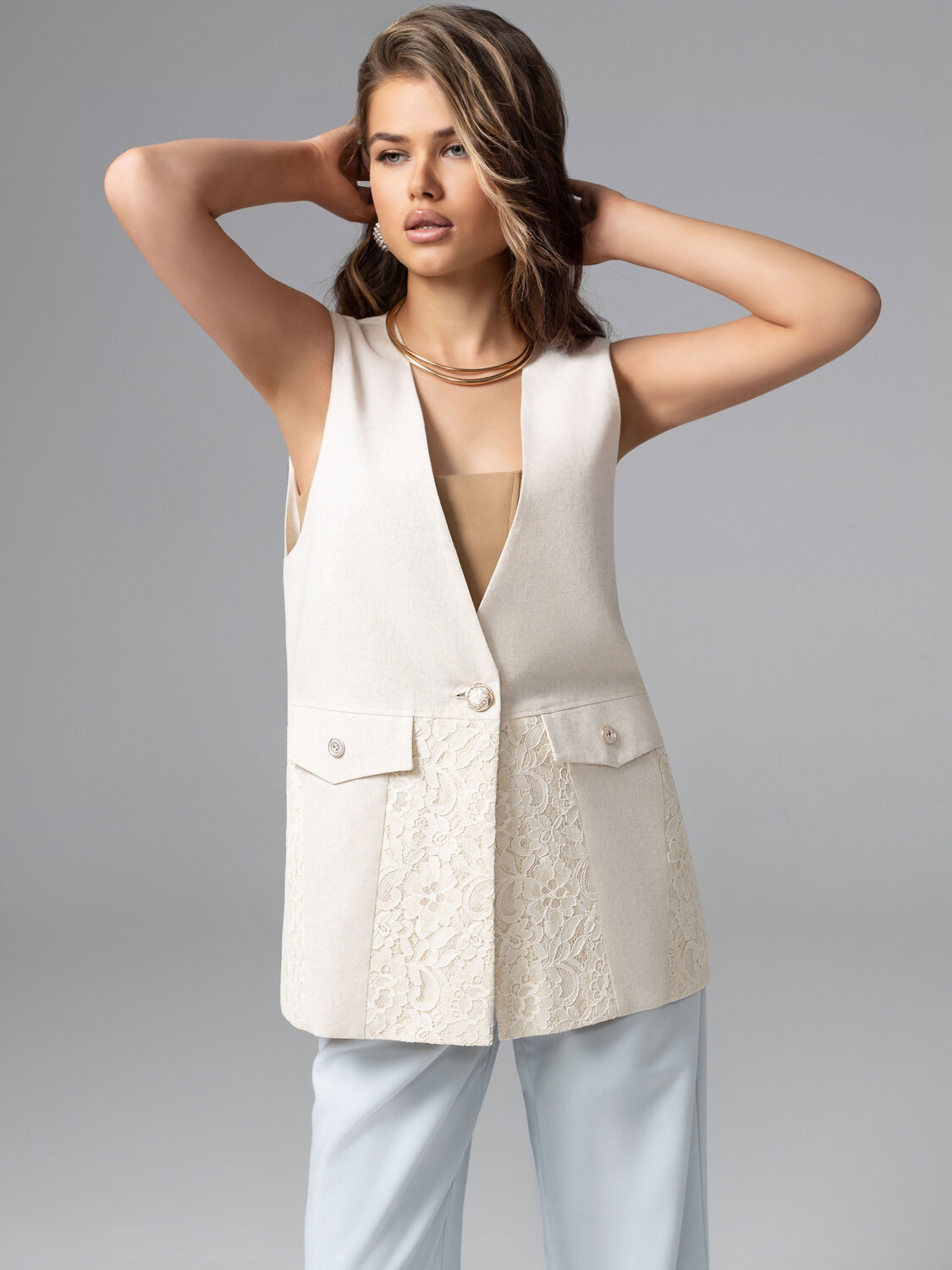 CHARUTTI Жилет 587551 12661 Бежевый