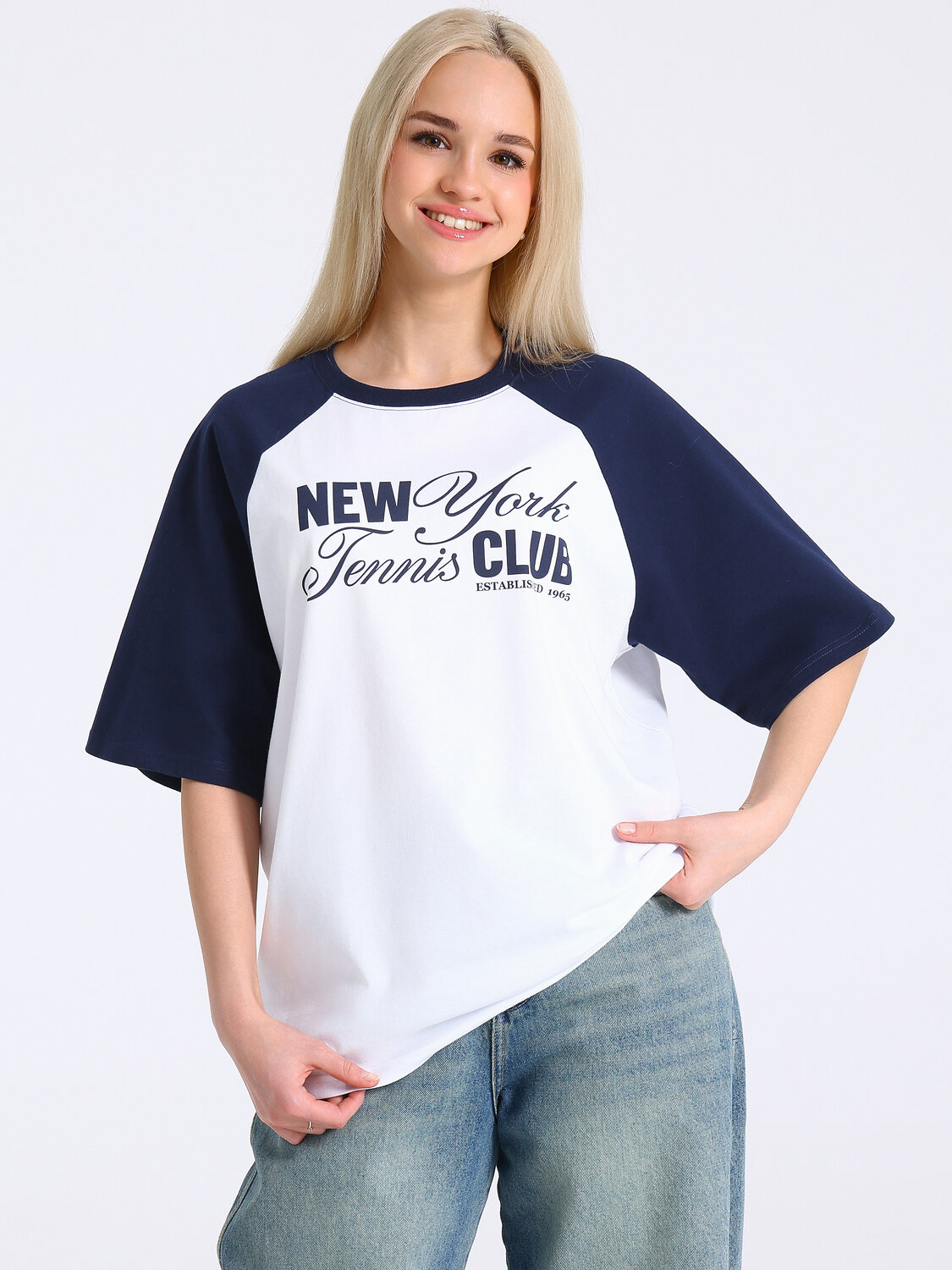 Апрель Футболка 587579 1ЖДФК5037001 белый+темно-синий