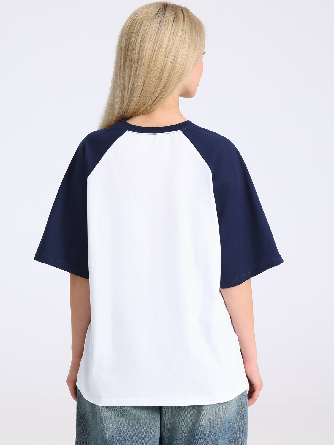 Апрель Футболка 587579 1ЖДФК5037001 белый+темно-синий