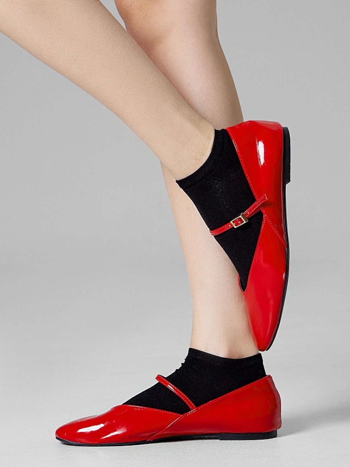 MARK FORMELLE Женские носки 587643 308K-3164 черный