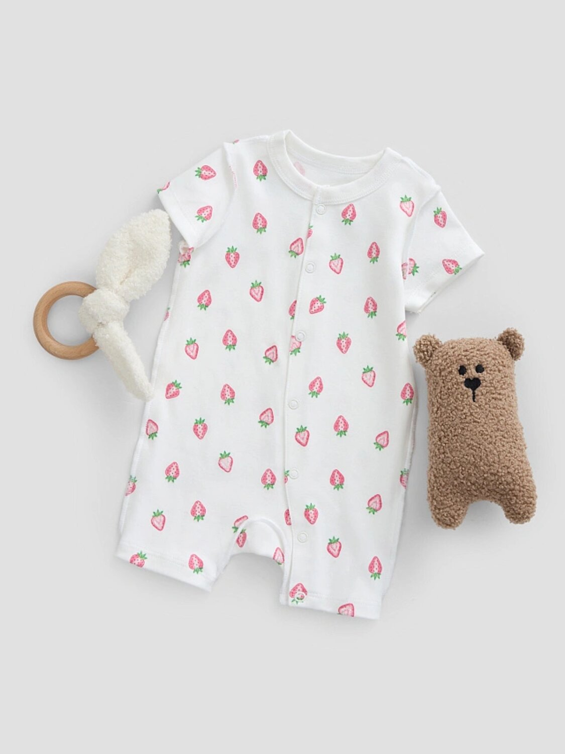 MARK FORMELLE Полукомбинезон 587650 13021-1 клубничка на белом